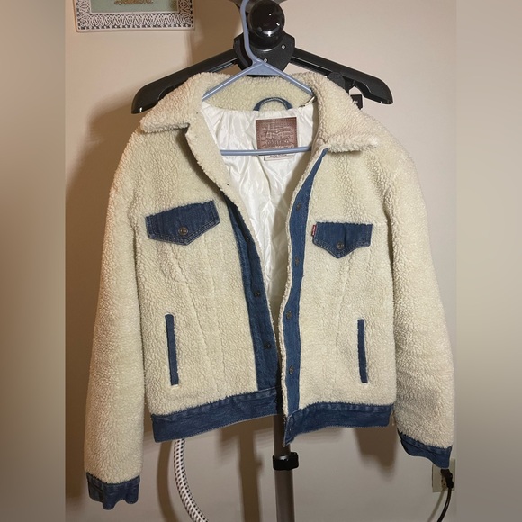 Levi's Other - Levi's - Hybrid Sherpa Denim Jacket - Size M